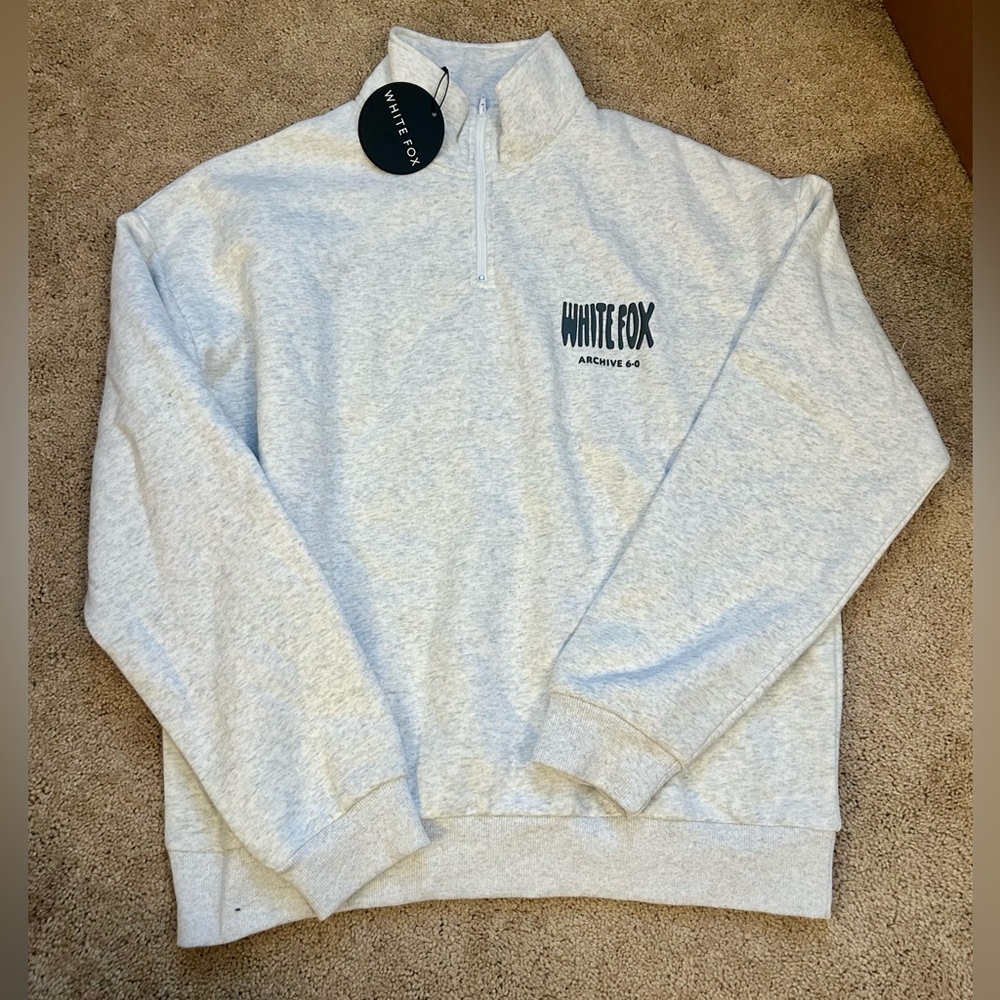White Fox Archive 6.0 Quarter Zip Front Sweater; NWT - L/XL